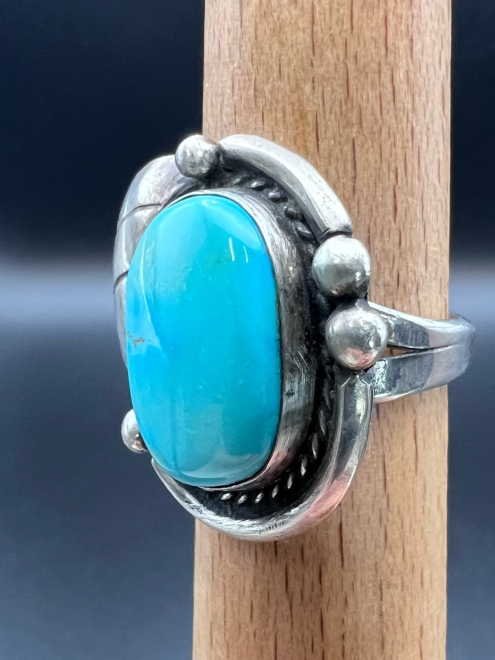 Native American Turquoise Ring - Picture 3 of 8